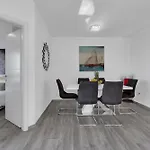 Sea View Dammi With Free Parking Apartamento *