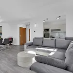 Sea View Dammi With Free Parking Apartamento *